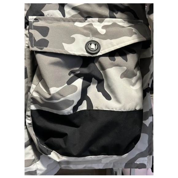 Canada goose white Macculloch Parka , brand new, limited jacket - Picture 4 of 12
